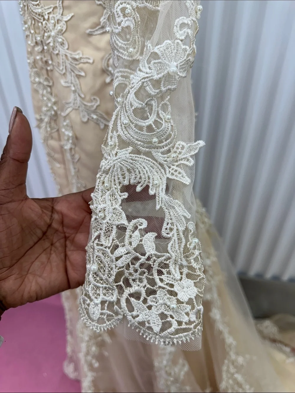 Elegant Lace Long Sleeve Dress - Picture 13 of 17